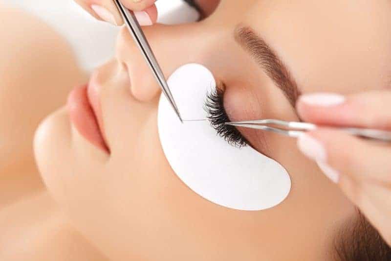 Do Lash Extensions Ruin Your Eyelashes? lash extensions ruin your eyelashes.