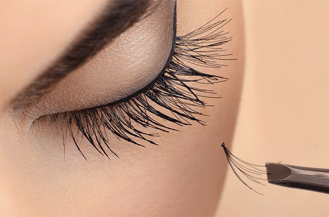 Do Lash Extensions Ruin Your Eyelashes? eyelash extensions 678x446 1