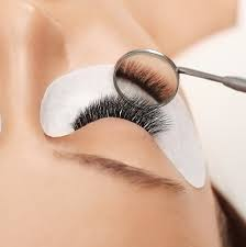 Eyelash Extension Training – Everything You Need to Know Before Getting Certified 15 Eyelash Extension Training